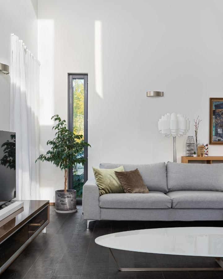 Sun Villa Virasoja Exteriör bild