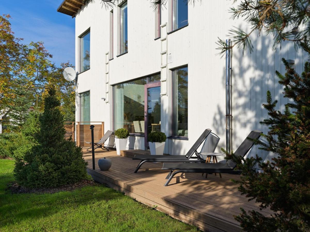 Sun Villa Virasoja Exteriör bild