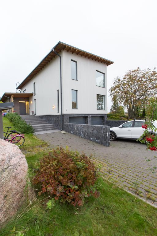 Sun Villa Virasoja Exteriör bild